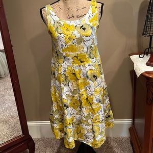 VALENTINA NALDI LINEN DRESS IN SZ XS…NWT…SO CUTE. ON…YELLOW FLORAL…LINEN.